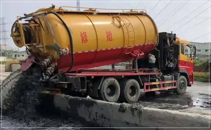 雨花台沉淀池清理案例